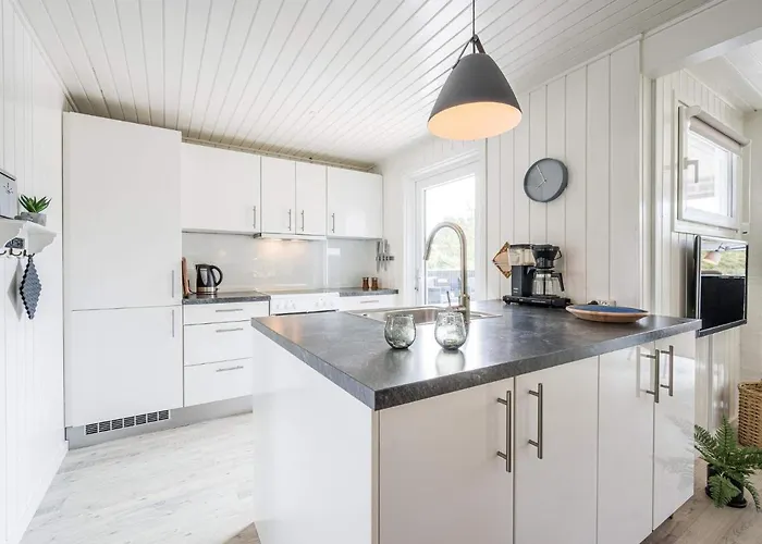 度假居 6 Person In Henne 亨讷斯特兰德