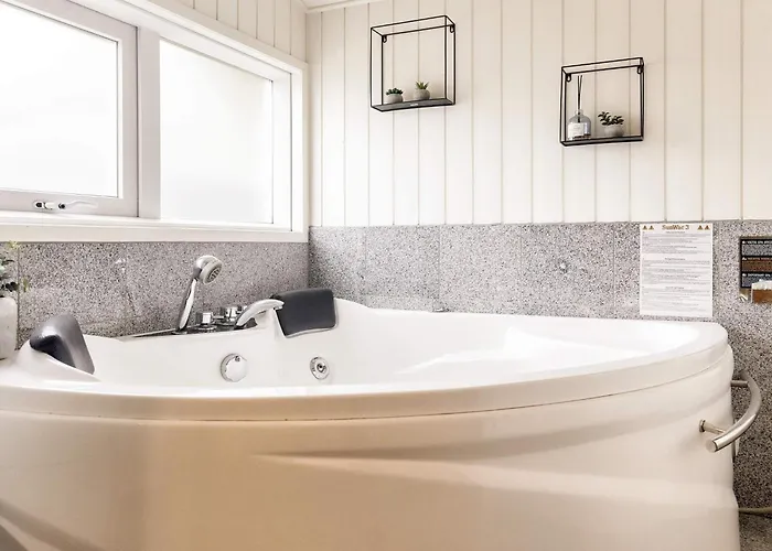 6 Person In Henne 度假居 亨讷斯特兰德